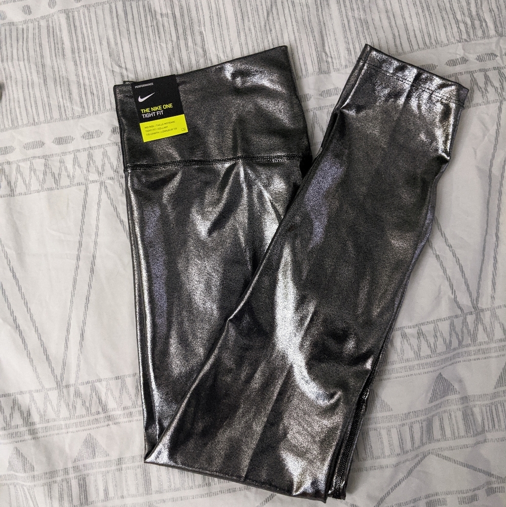Nike Mid-Rise Sparkle Tights